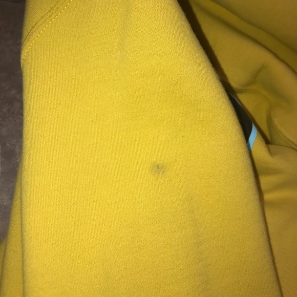 Mustard Yellow Stüssy Sweatshirt - Picture 6 of 6